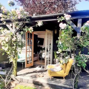 Lucy's studio in sunshine 510x510 Lucy MacBrayne's studio